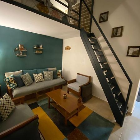 Small Cosy House Lavrion Apartment Екстериор снимка