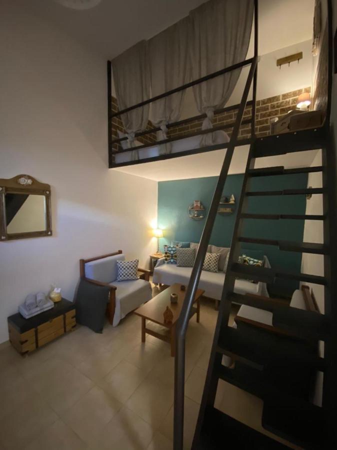 Small Cosy House Lavrion Apartment Екстериор снимка